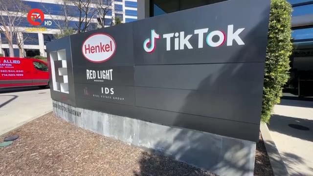 Italy phạt TikTok 11 triệu USD vì nội dung độc hại với người trẻ