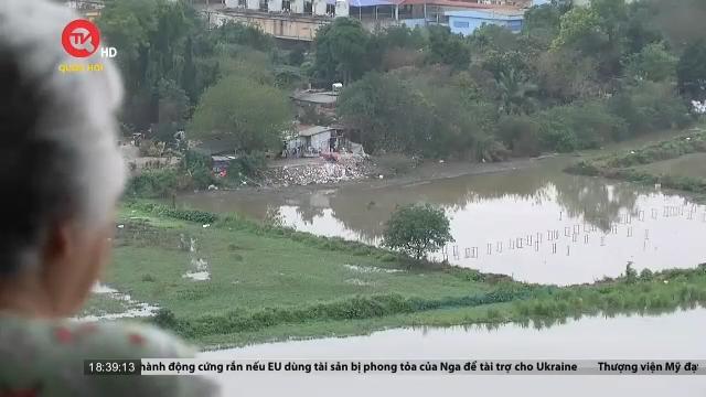 Hà Nội: Cư dân khu đô thị Ciputra phải "cửa đóng then cài" vì khói bụi bãi thải