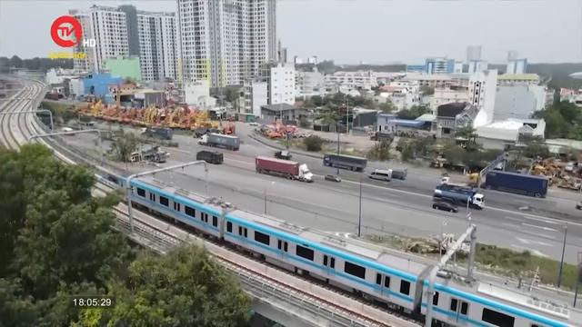 Metro số 1 dự kiến khai thác 7 đoàn tàu từ tháng 7/2024