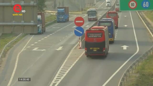 Chính thức cấm xe khách trên 30 chỗ, xe tải vào cao tốc Cam Lộ - La Sơn từ 4/4