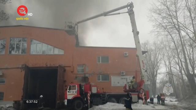 Hỏa hoạn tại nhà máy Uralmash ở Yekaterinburg, Nga 

