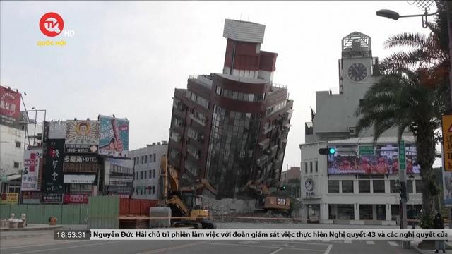 Người dân Đài Loan (Trung Quốc) tái thiết sau động đất 