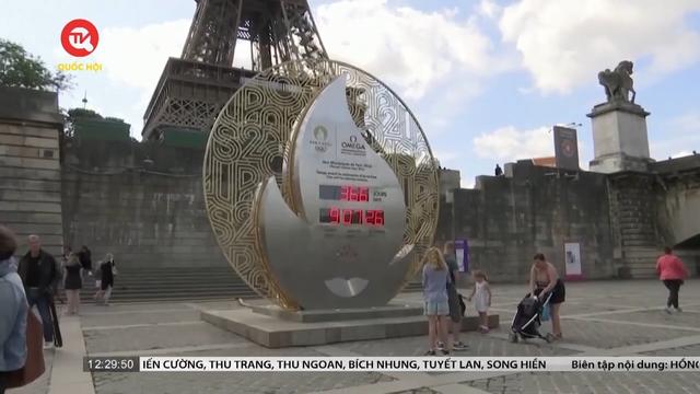 Di dời đồng hồ đếm ngược Olympic Paris