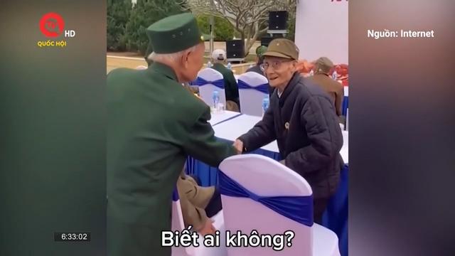 Trên mạng có gì: Buổi họp mặt đầy xúc động của các cựu chiến sĩ Điện Biên