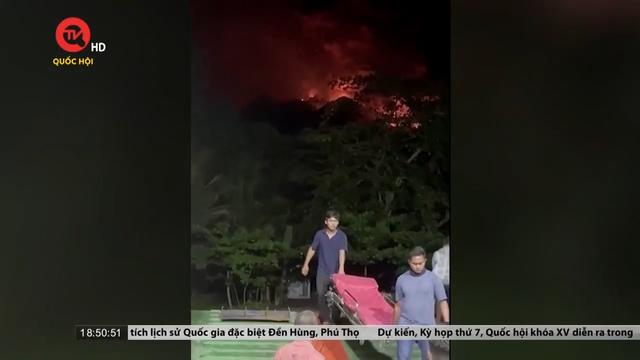 Cụm tin quốc tế: Cảnh báo sóng thần sau khi núi lửa phun trào ở Indonesia