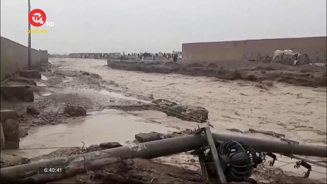 Ít nhất 69 người thiệt mạng do mưa lớn gây lũ lụt ở Pakistan