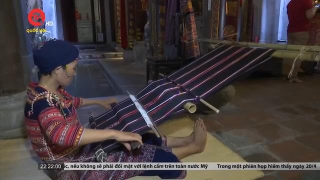 Khai mạc trưng bày giới thiệu làng nghề thổ cẩm Xí Thoại Phú Yên