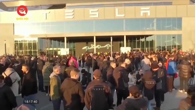 Tesla có kế hoạch cắt giảm 400 nhân sự ở Đức