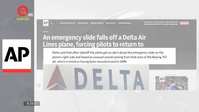 Mỹ: Cầu trượt khẩn cấp rơi khỏi máy bay chở 183 người
