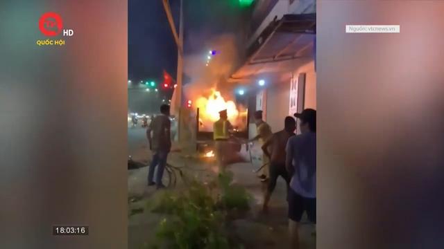 Người đàn ông ở Đồng Nai đốt 4 xe máy sau khi vi phạm nồng độ cồn