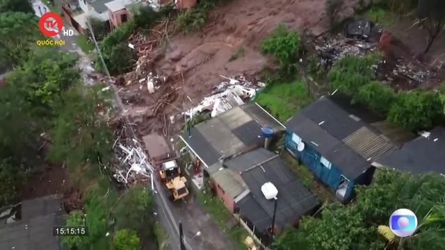 Brazil tiếp tục khắc phục thiệt hại mưa lũ 