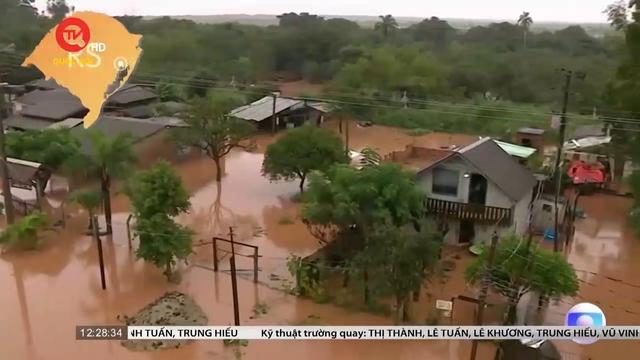 Mưa lớn gây lũ lụt nghiêm trọng tại Brazil