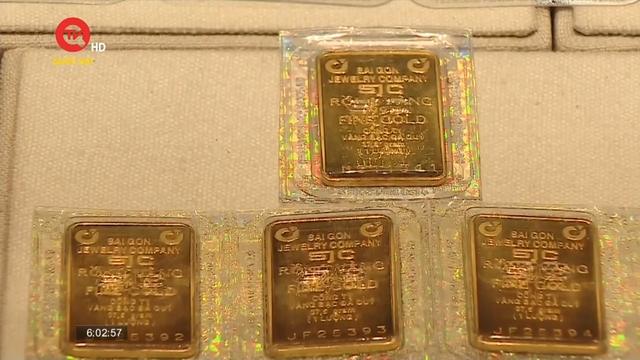Ngành Thuế muốn cấm mua bán vàng bằng tiền mặt