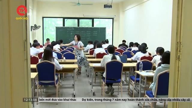 Hàng ngàn thí sinh dự thi đánh giá năng lực tại Đại học Sư phạm Hà Nội  