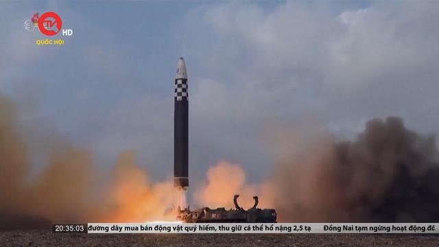 Triều Tiên phóng nhiều tên lửa đạn đạo