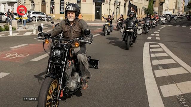 Tổng thống Cộng hòa Séc nhập viện vì tai nạn xe mô tô