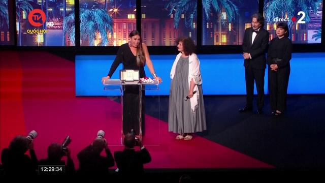“Anora” giành giải cành cọ vàng Liên hoan phim Cannes 2024 