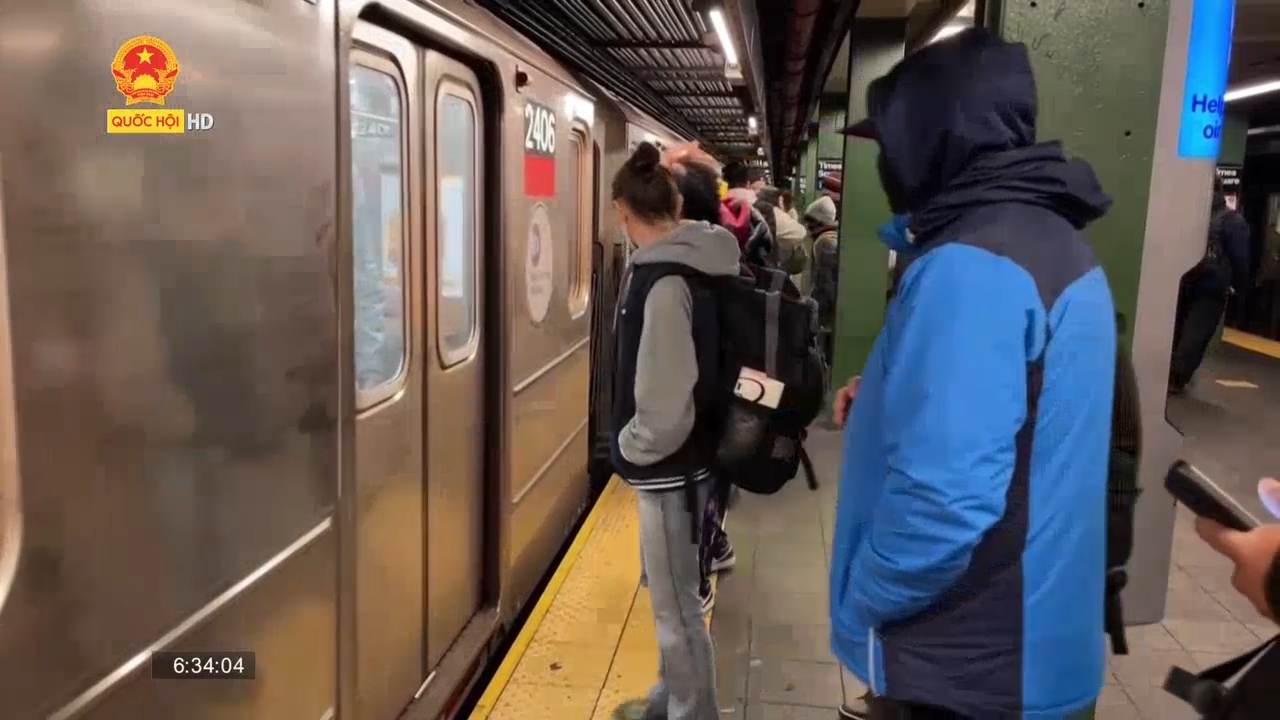 New York (Mỹ) đảm bảo an toàn cho khách đi tàu điện ngầm
