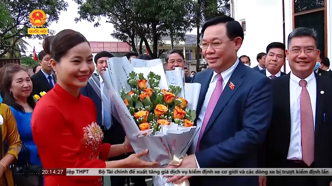 Chủ tịch Quốc hội: Tổng lãnh sự quán Việt Nam tại Champasak là cầu nối giữa Việt Nam với 4 tỉnh Nam Lào