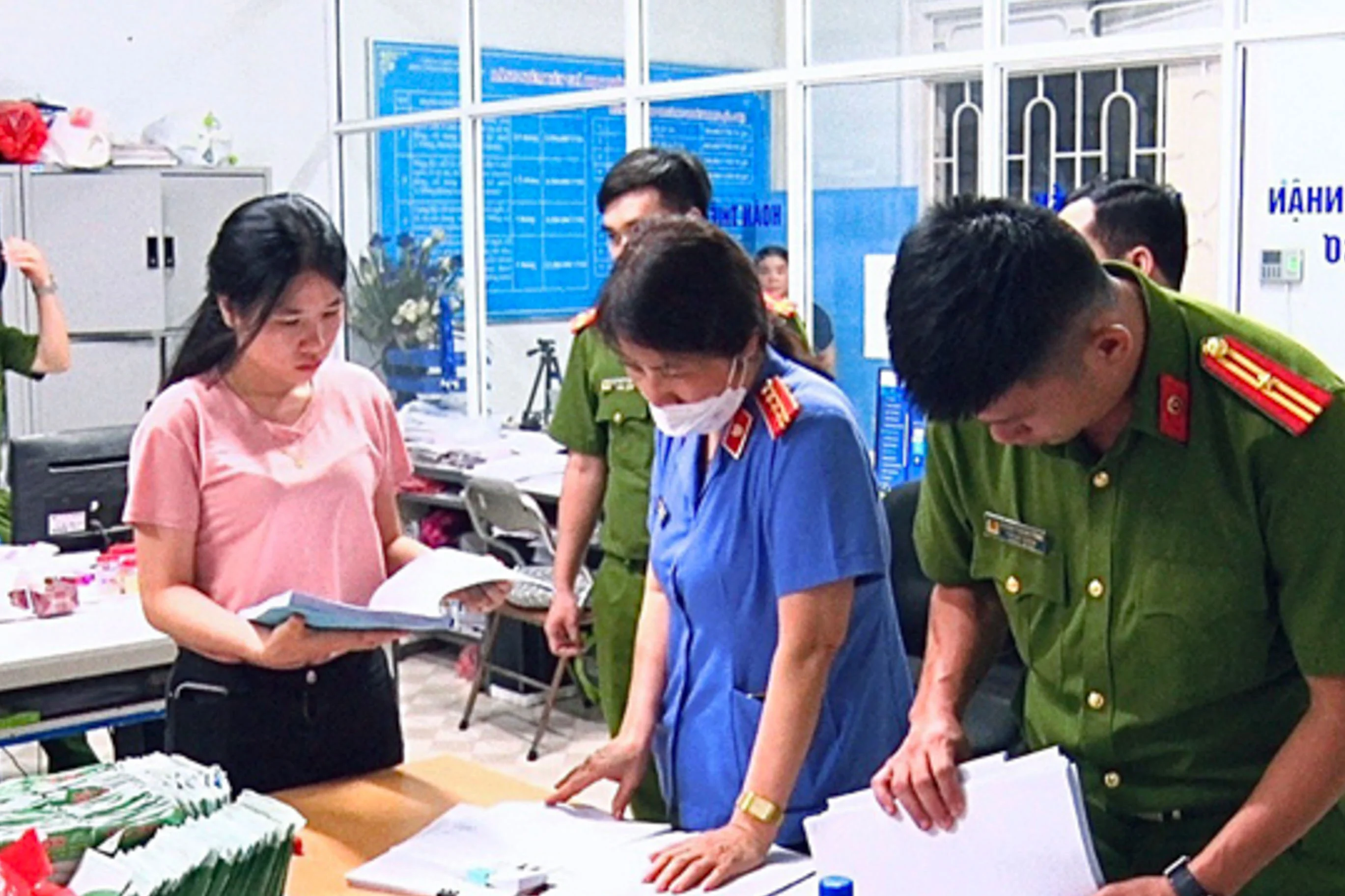 Lạng Sơn: Khởi tố 9 cán bộ đưa, nhận hối lộ trong sát hạch lái xe