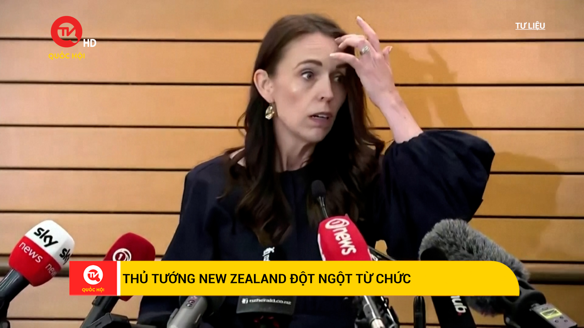 Thủ tướng New Zealand đột ngột từ chức