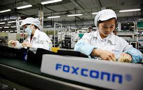 Cụm tin quốc tế 21/8: "Ông lớn" trong chuỗi sản xuất của Apple đầu tư lớn vào Việt Nam