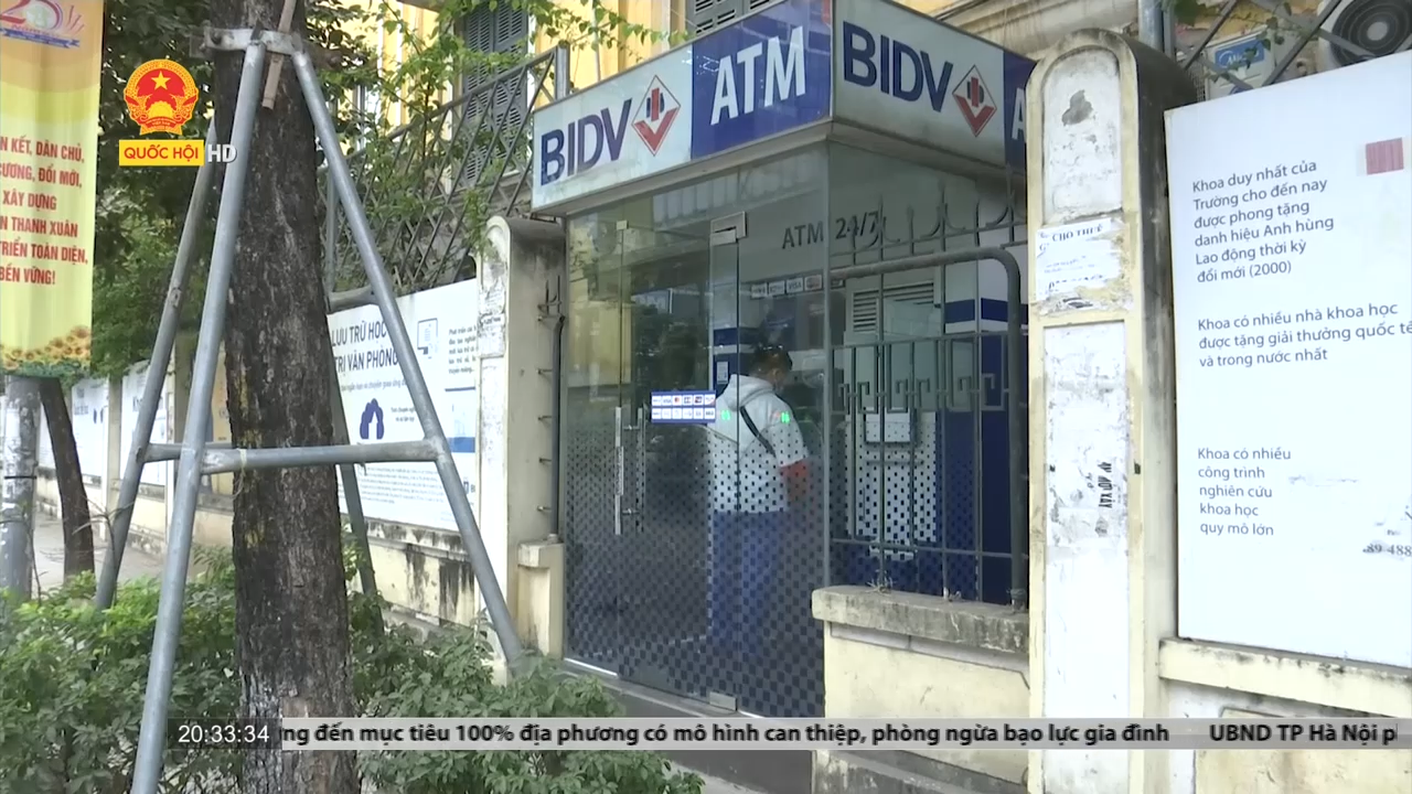 Nhu cầu rút tiền mặt ATM giảm dịp Tết 2022