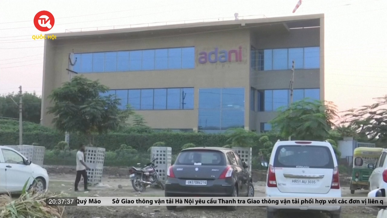 Tỷ phú giàu nhất châu Á Adani lên án công ty của Mỹ tấn công Ấn Độ