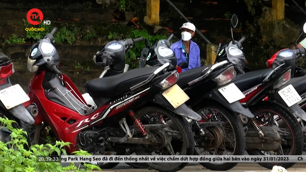 Chuyện của những chiếc xe máy trên đảo Cù Lao Chàm: Không sợ mất xe, chỉ sợ mất chìa khóa
