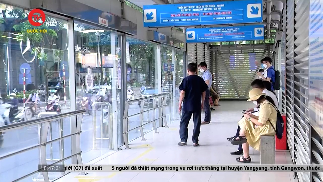 Buýt nhanh BRT Hà Nội: Đừng ruồng rẫy