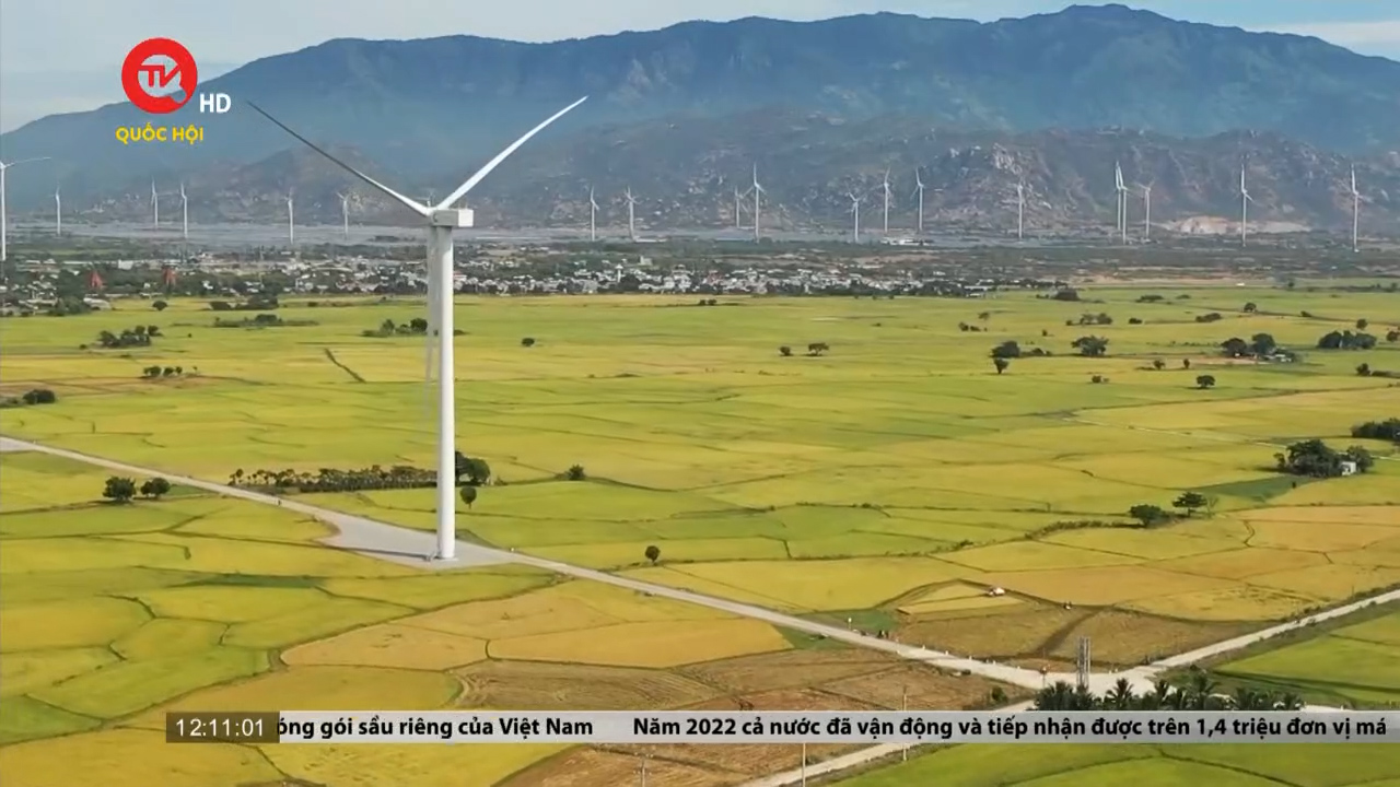 Tiêu điểm: Chuyển đổi sang năng lượng sạch tại Việt Nam có thể tiêu tốn 64 tỷ USD
