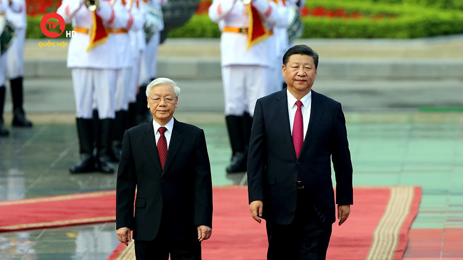 Tổng Bí thư Nguyễn Phú Trọng cùng đoàn lãnh đạo lên đường thăm chính thức Trung Quốc