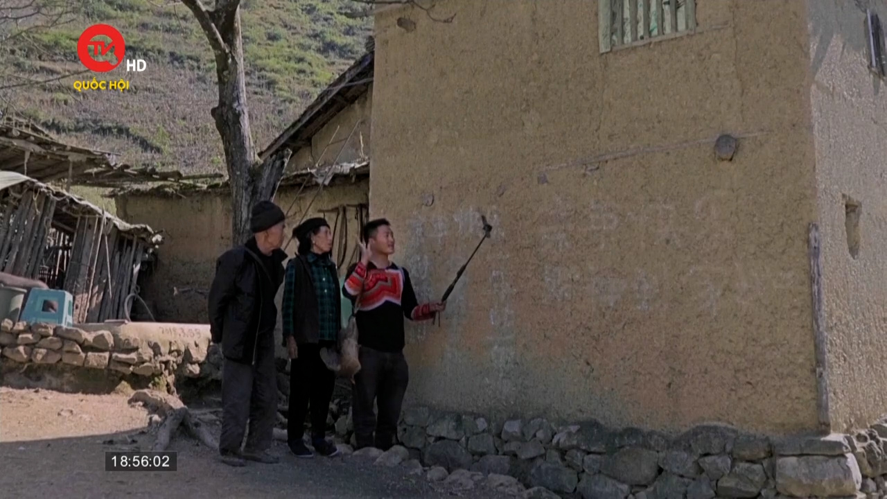 Ngôi làng Trung Quốc thoát nghèo nhờ livestream bán hàng