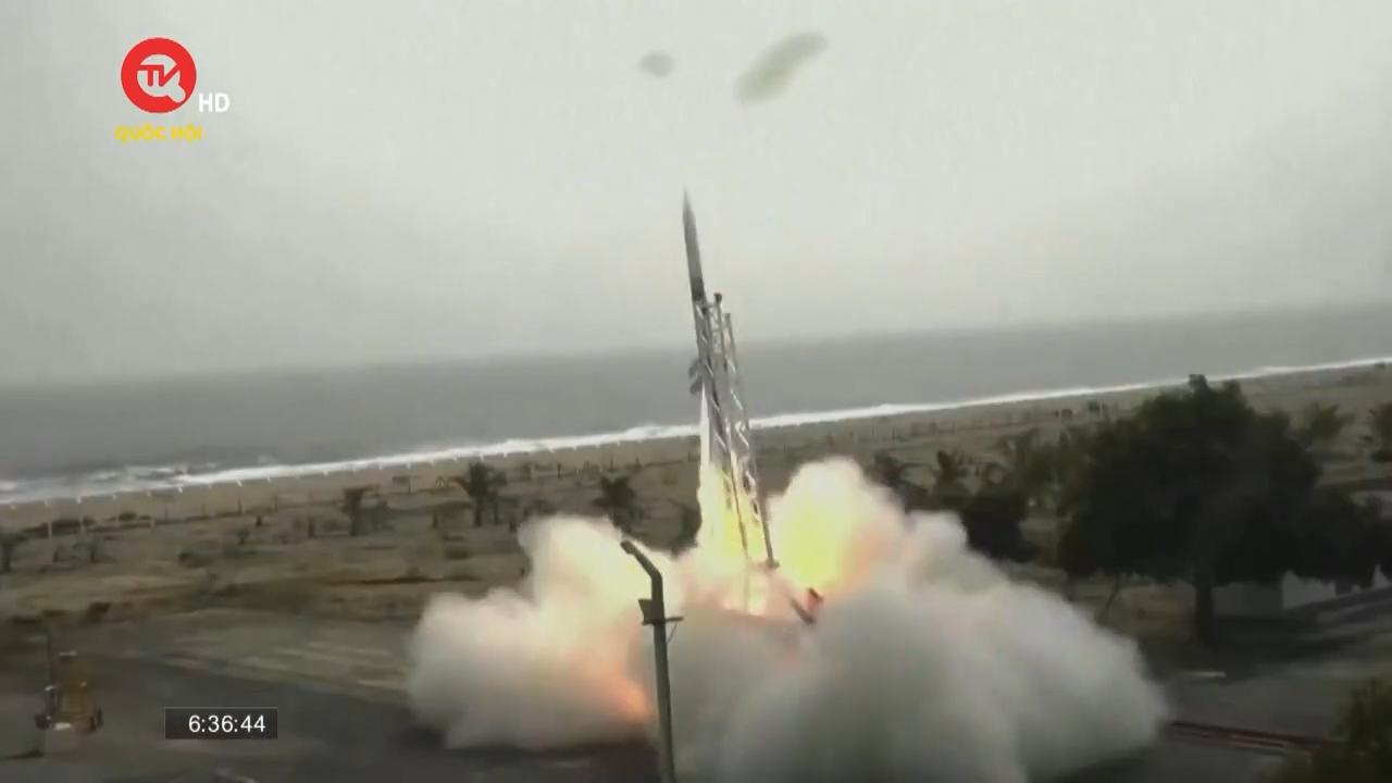 Ấn Độ phóng thành công tên lửa do tư nhân sản xuất
