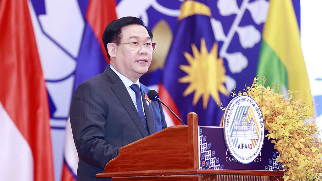 Chủ tịch Quốc hội Vương Đình Huệ: Củng cố đoàn kết và vai trò trung tâm của ASEAN trong hòa bình an ninh ổn định khu vực