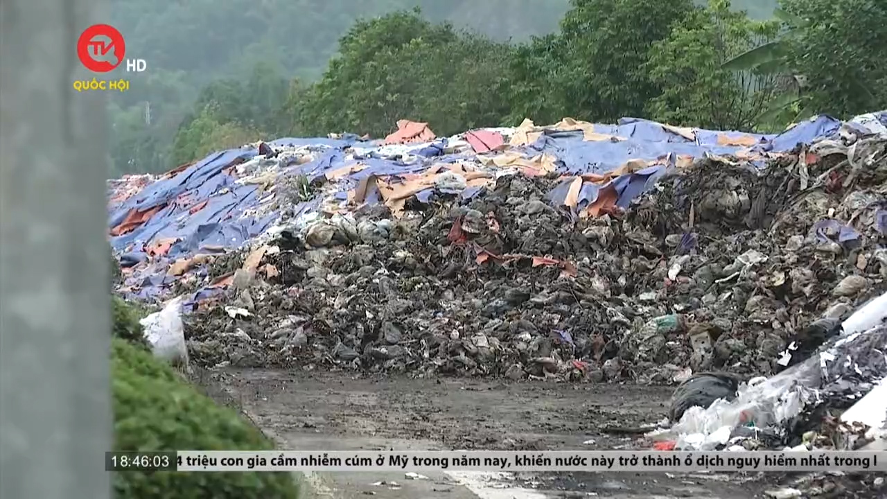 Hàng nghìn tấn rác thải sinh hoạt bủa vây thành phố Hòa Bình