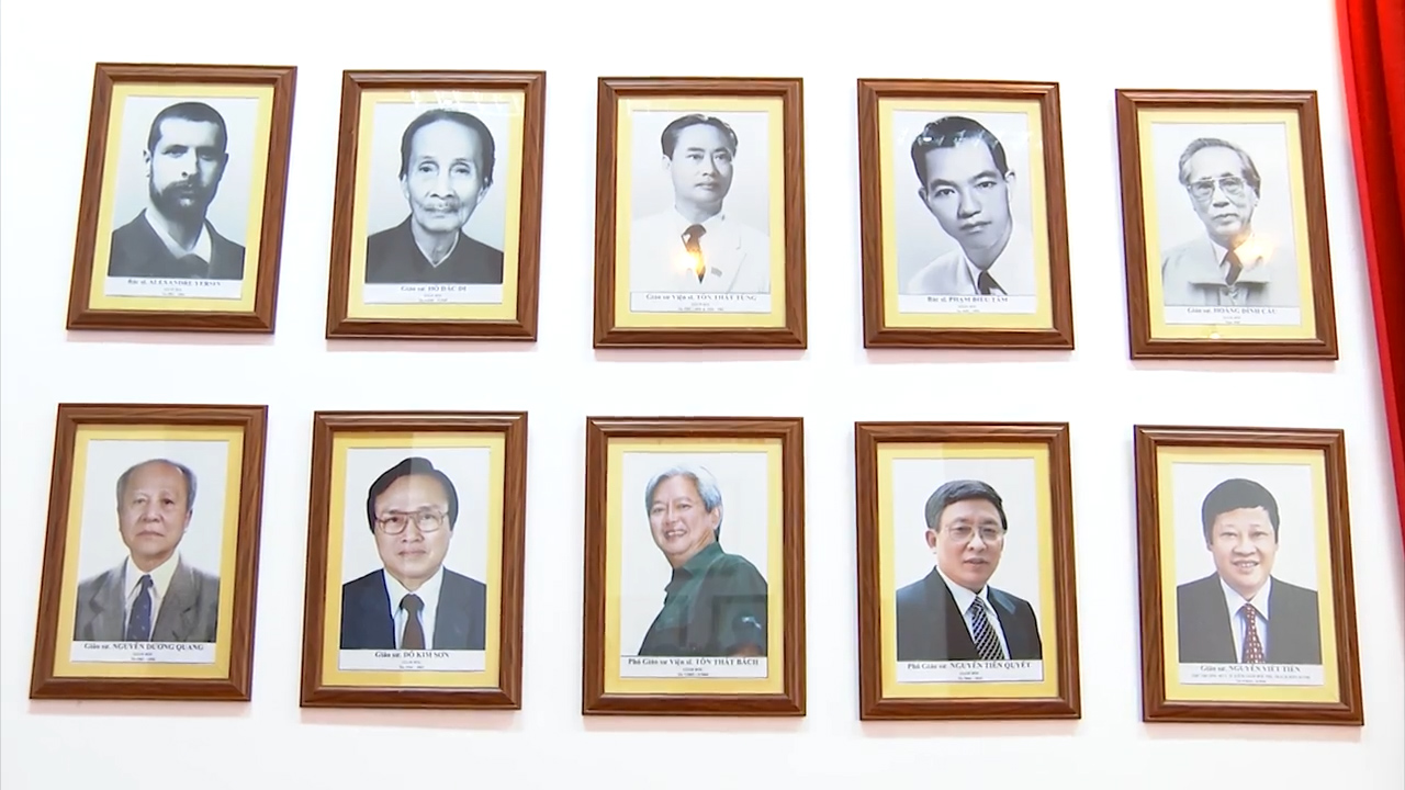 Di sản Việt Nam l Số 36 l: Bảo tồn và phát huy tư liệu di sản các nhà khoa học Việt Nam