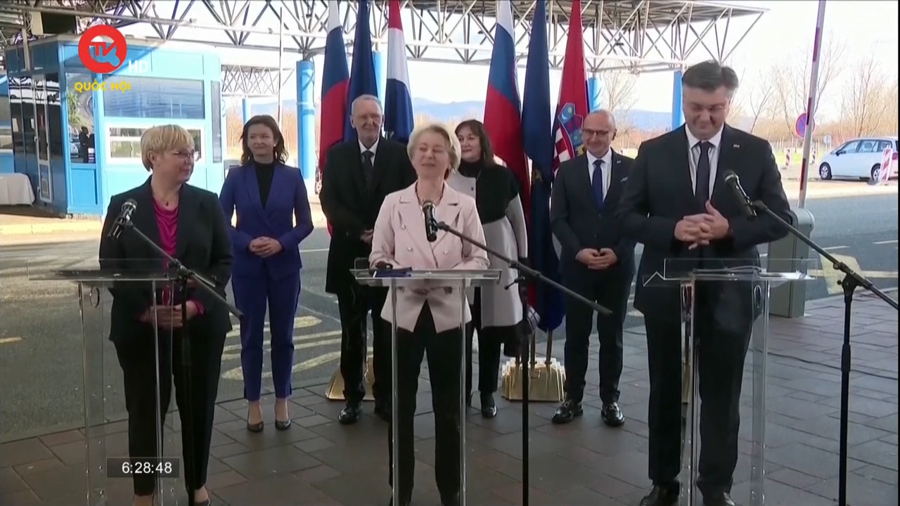 Ủy ban Châu Âu chúc mừng Croatia gia nhập Schengen