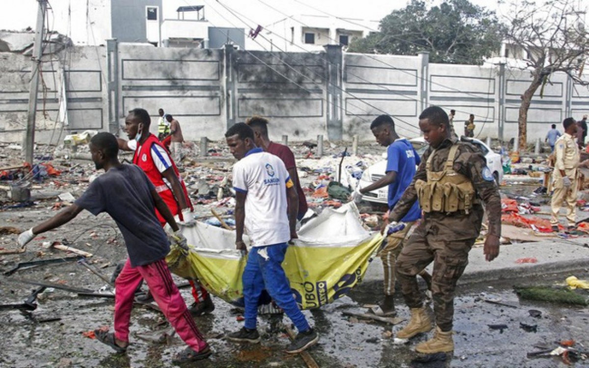 Đánh bom xe kép ở Somali, gần 80 người thương vong