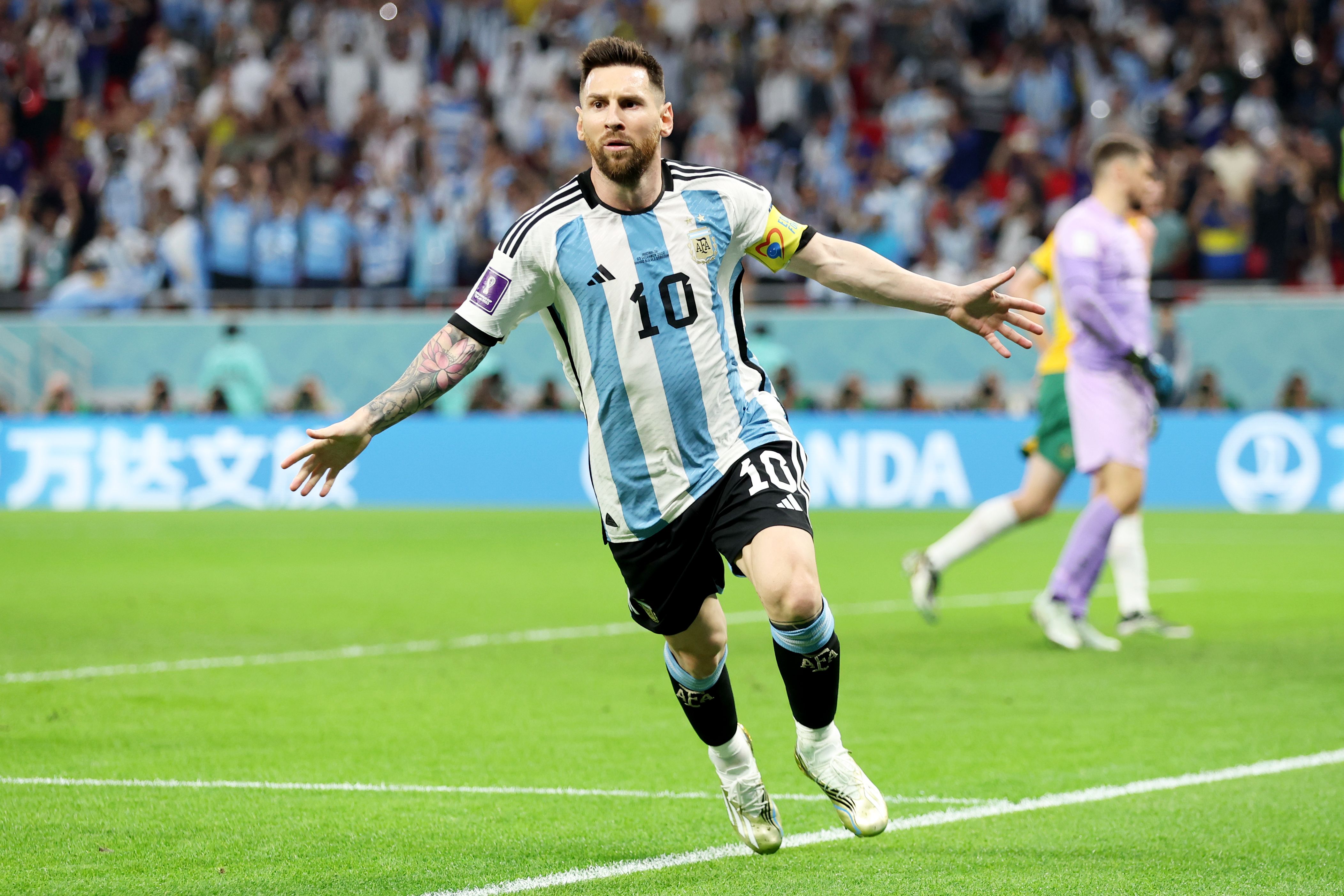 Messi và đội tuyển Argentina bị FIFA điều tra