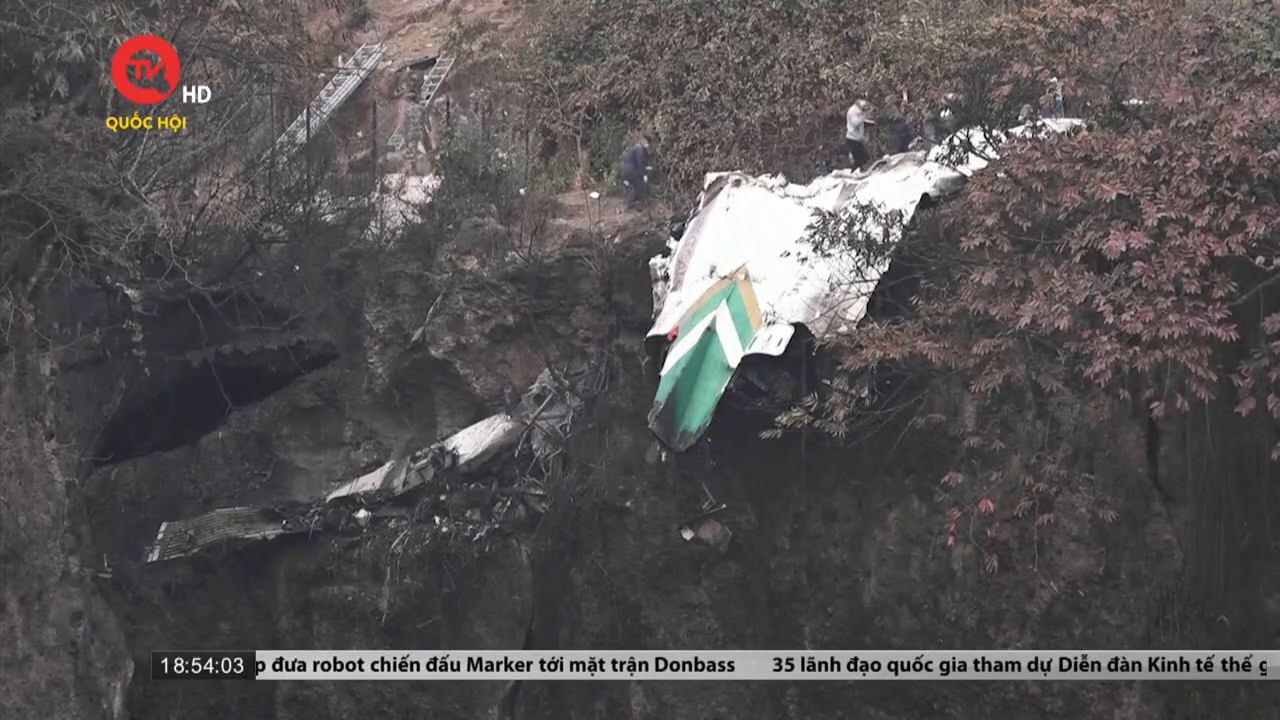 Tìm thấy hộp đen máy bay rơi tại Nepal
