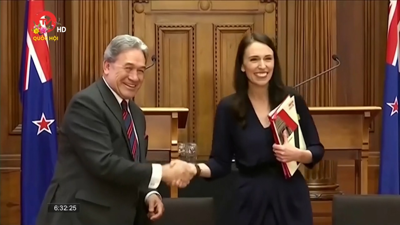 Thủ tướng New Zealand tuyên bố không tái tranh cử