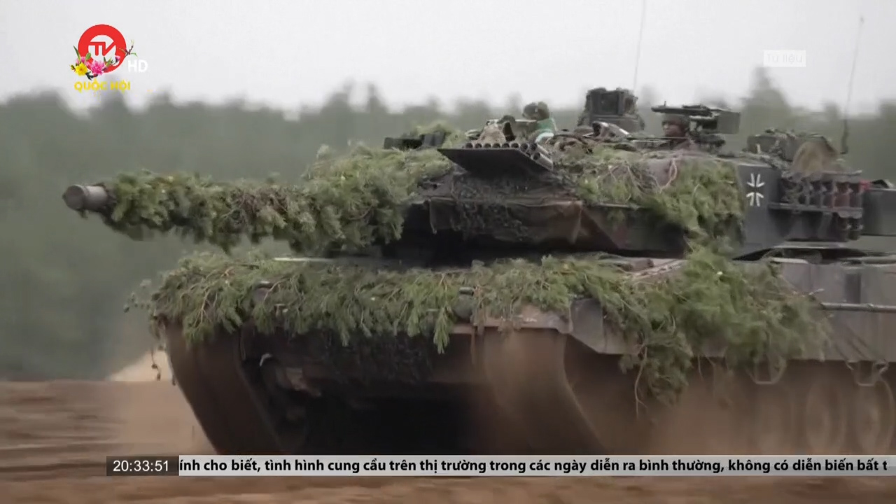 Nhiều nước kêu gọi Đức chuyển xe tăng tới Ukraine
