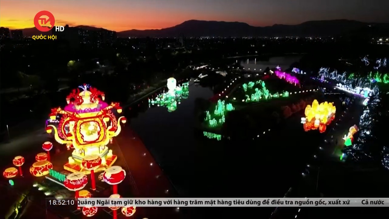 Lễ hội đèn lồng Trung Quốc thắp sáng Chile