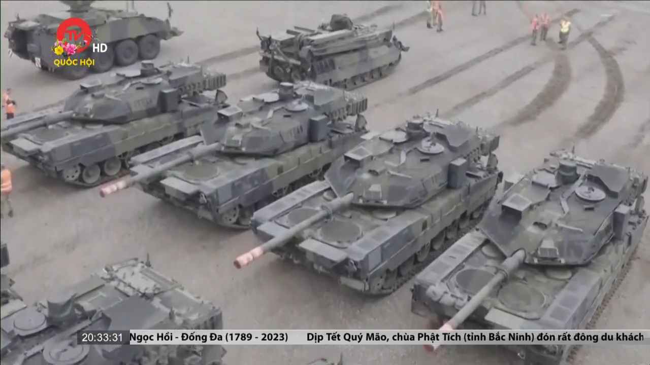 Phương Tây lên kế hoạch gửi xe tăng cho Ukraine