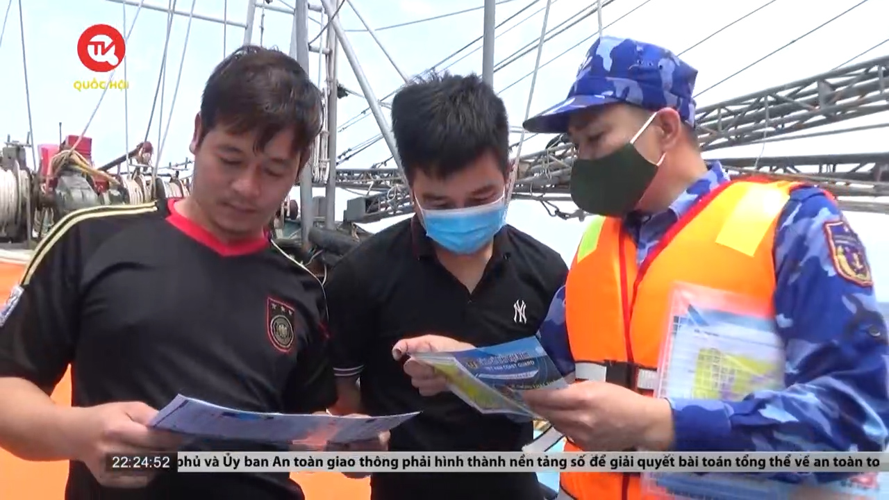 Cảnh sát biển: Ngăn chặn khai thác hải sản bất hợp pháp trên vùng biển