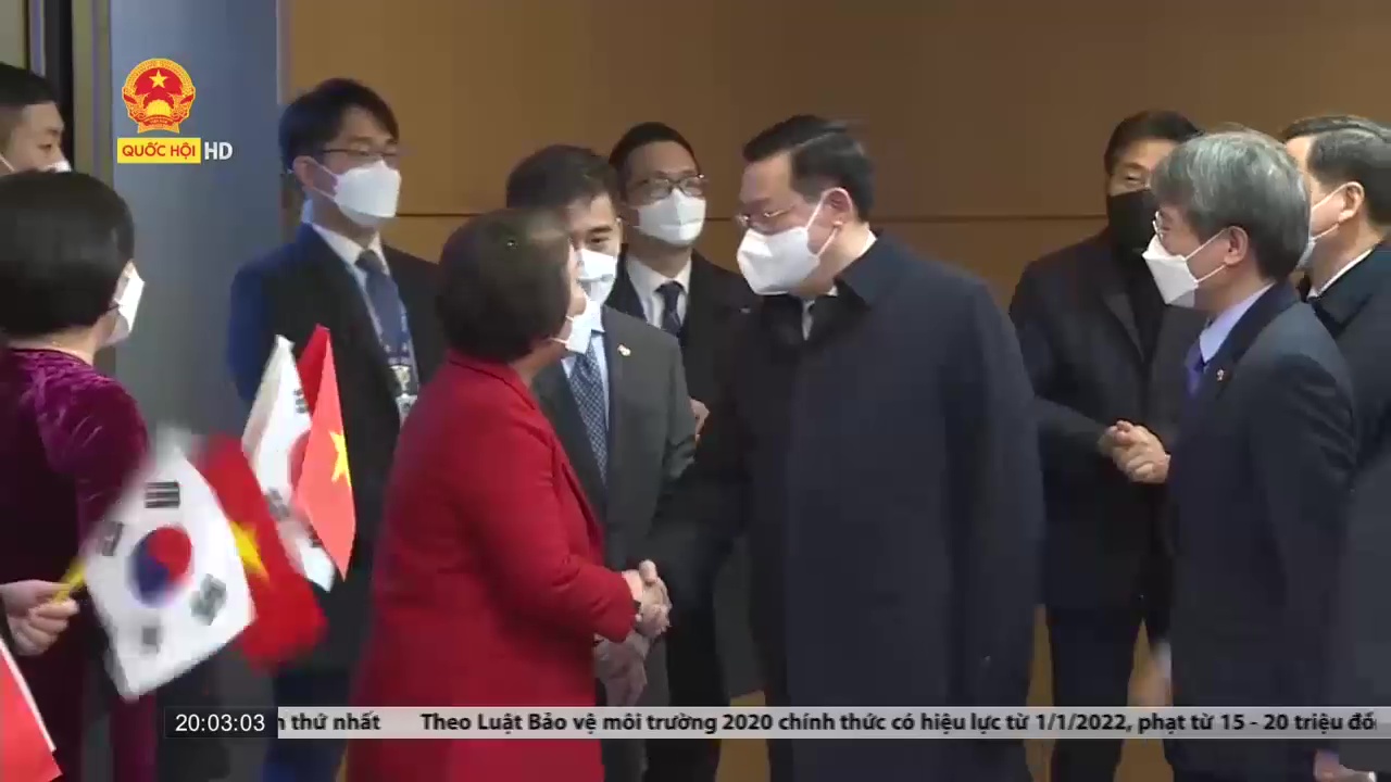 Chủ tịch Quốc hội Vương Đình Huệ thăm chính thức Hàn Quốc