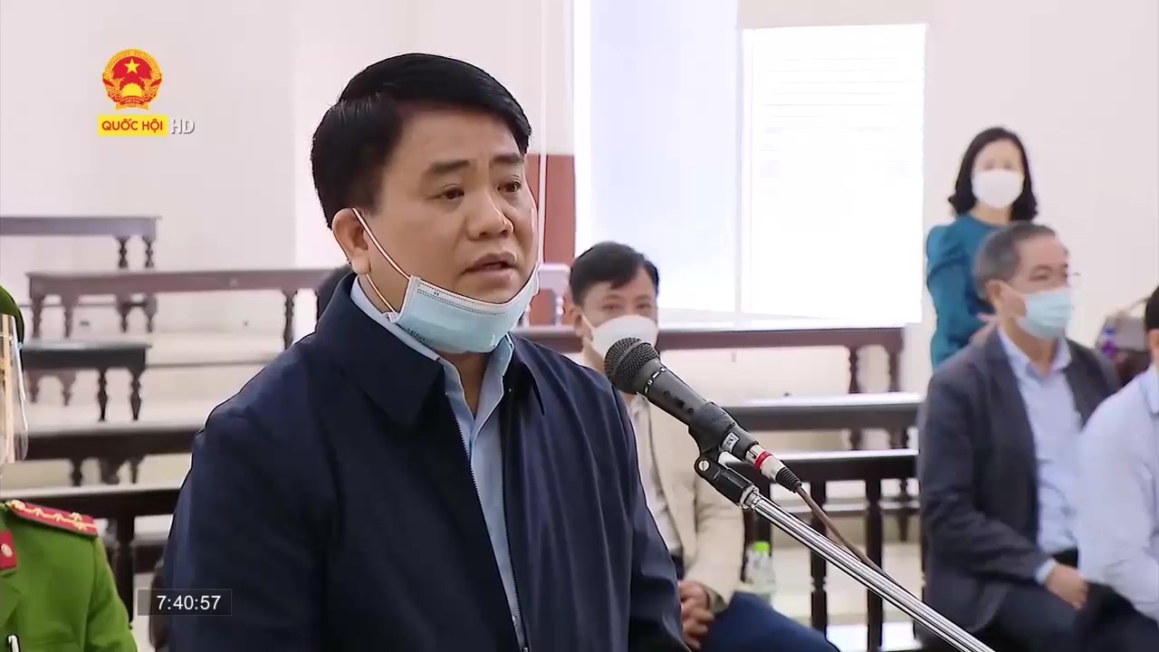 Bị cáo Nguyễn Đức Chung nộp 10 tỷ đồng bảo lãnh