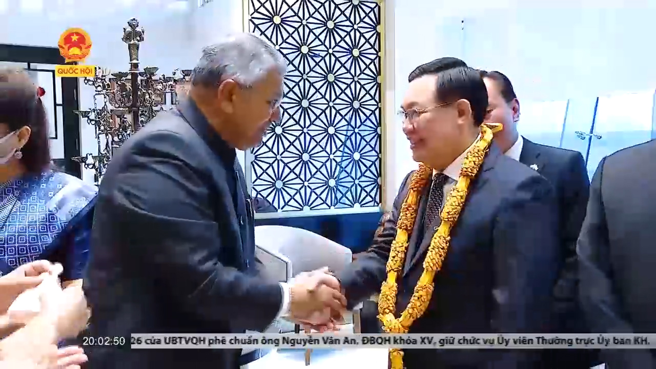 Chủ tịch Quốc hội Vương Đình Huệ thăm chính thức Cộng hòa Ấn Độ