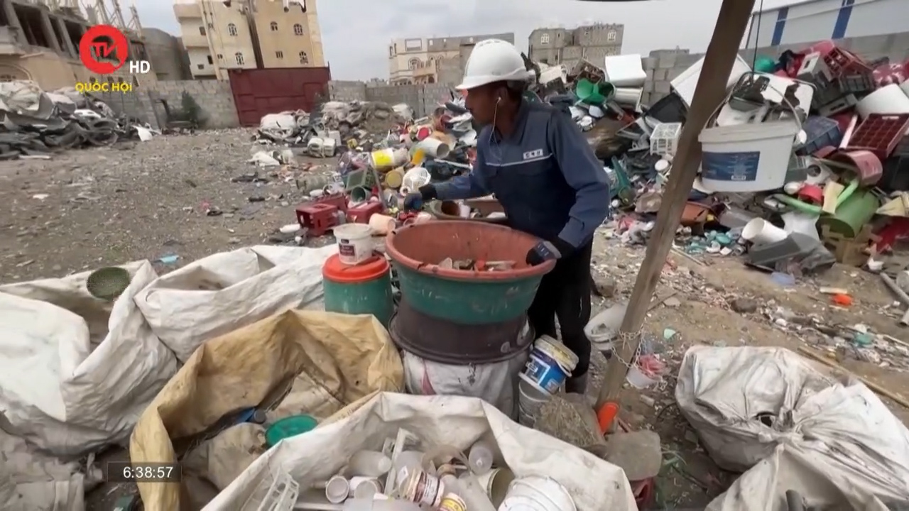 Tái chế rác thải nhựa tại Yemen